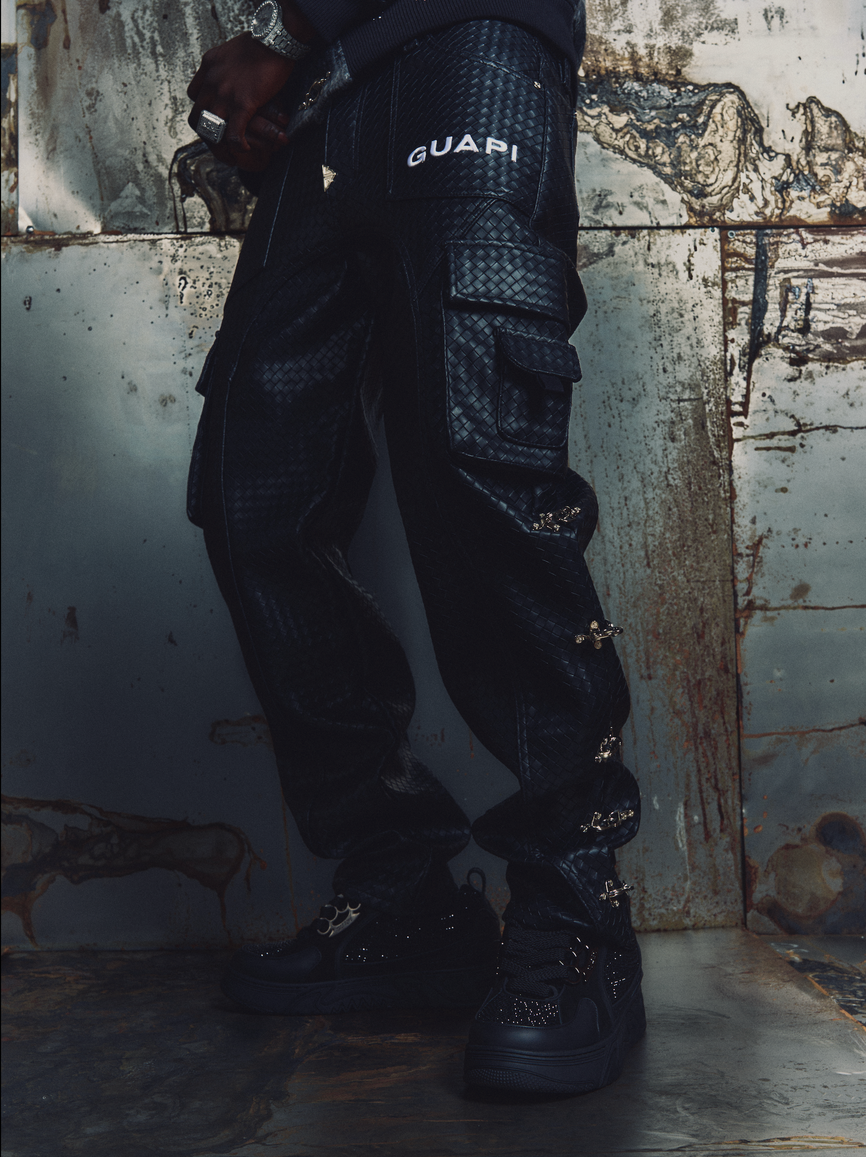 Obsidian Woven Cargo Pant – GUAPI CLOTHING FZ-LLC