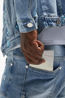 アイボリーウォレット