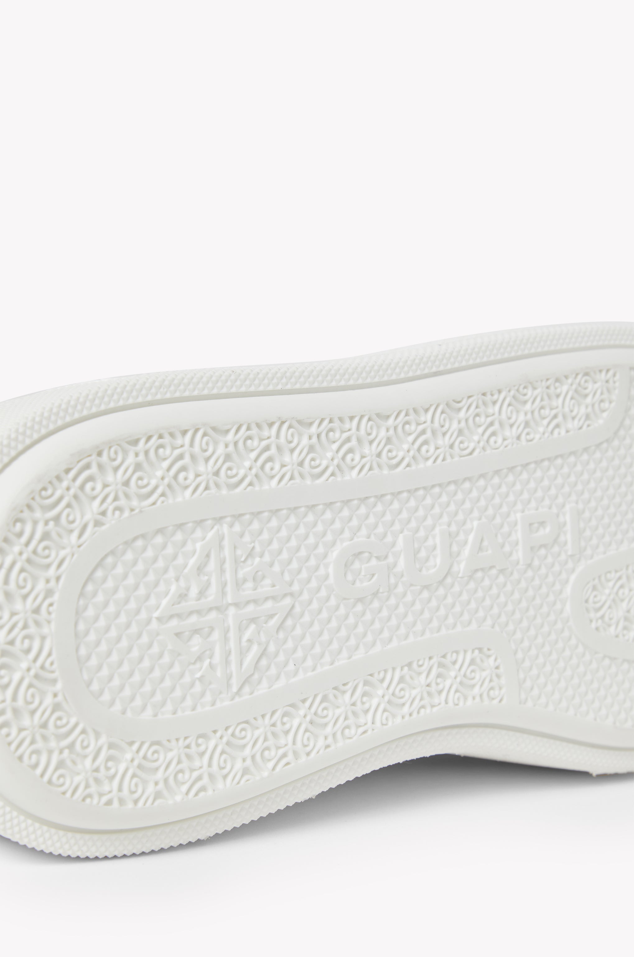 Ghost White Void – Guapi Clothing