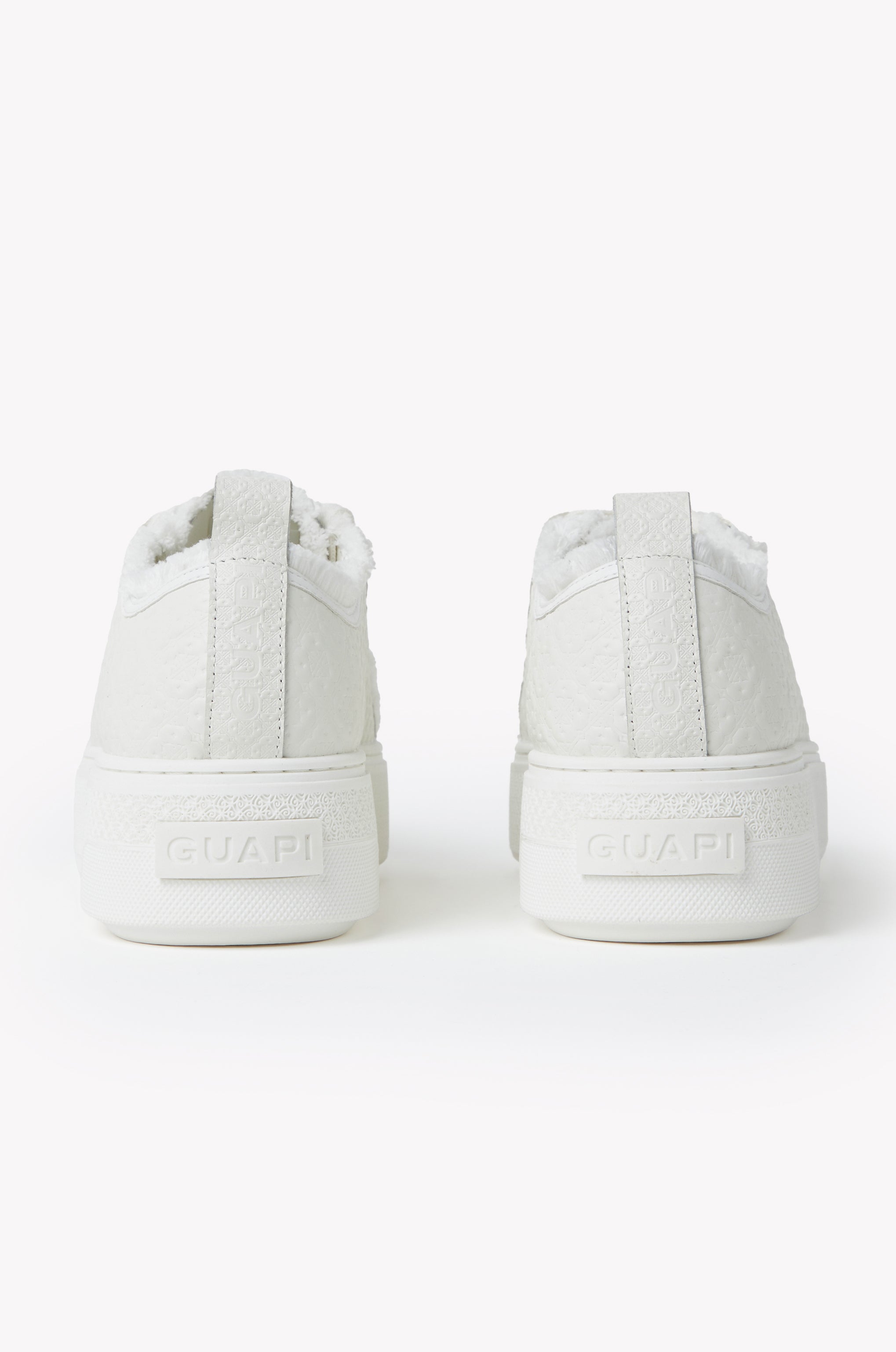 Ghost White Void – Guapi Clothing