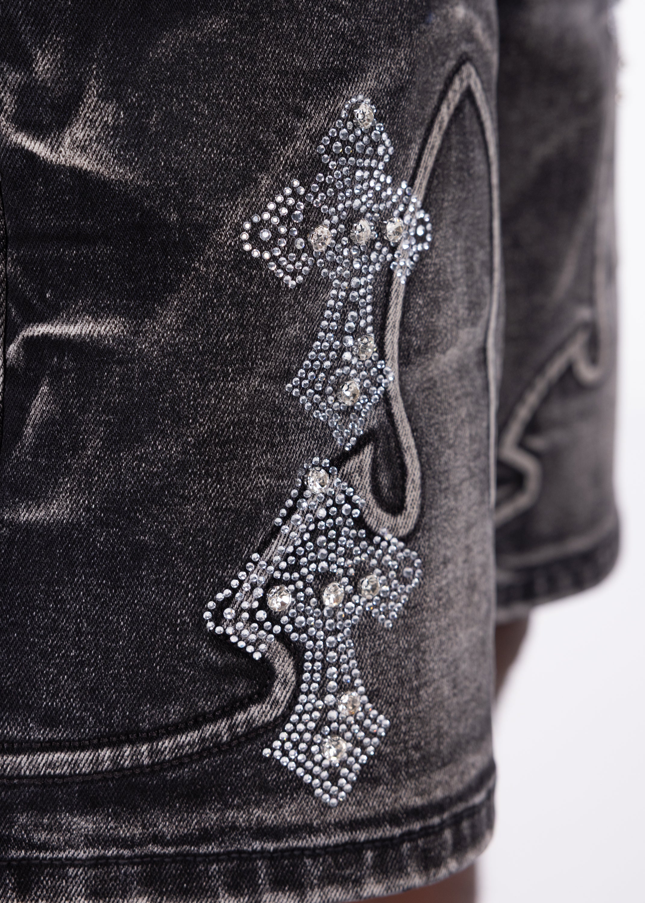 Obsidian Black Faded Cross Denim Shorts – GUAPI CLOTHING FZ-LLC
