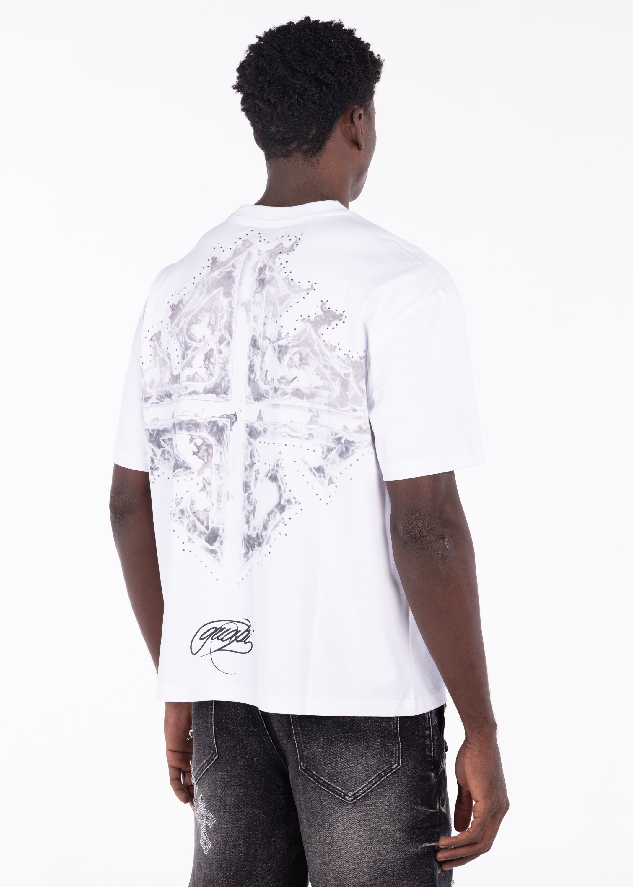 Graphic Tees – GUAPI CLOTHING FZ-LLC