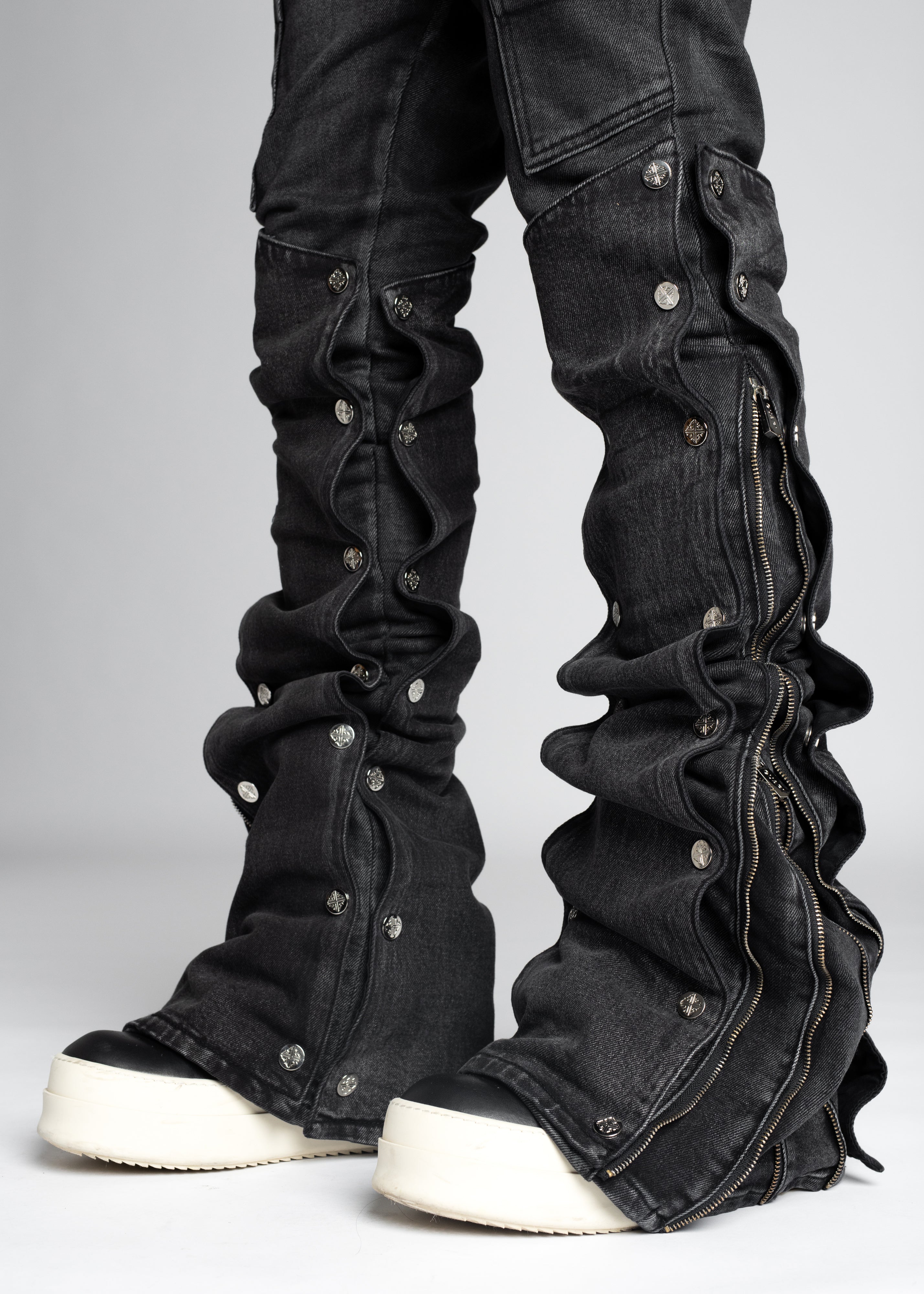 guapi Premium 30インチ アイアングレースタックプレミアムデニムV2 – Guapi Clothing