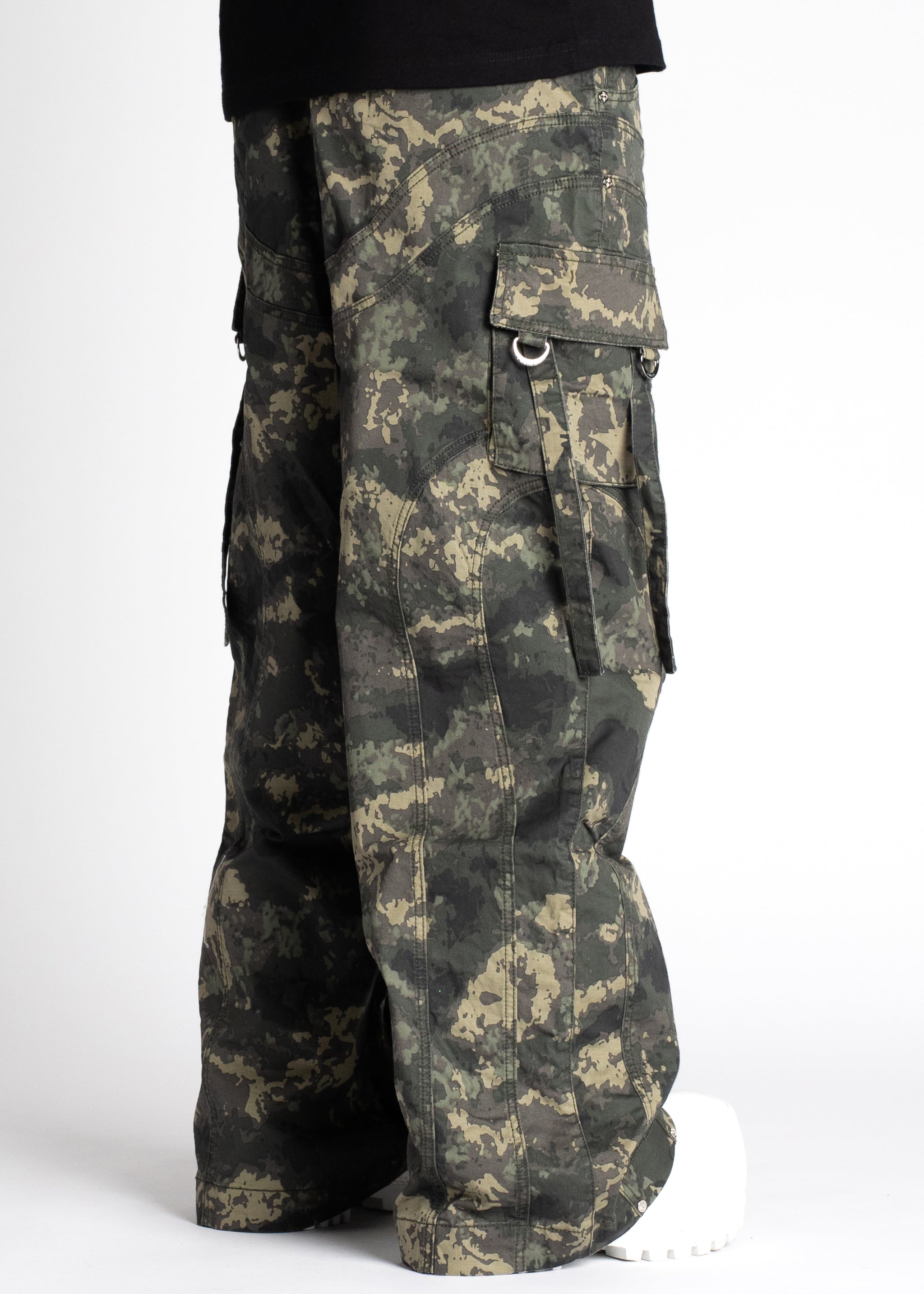 Camo Extra Baggy Cargos V3