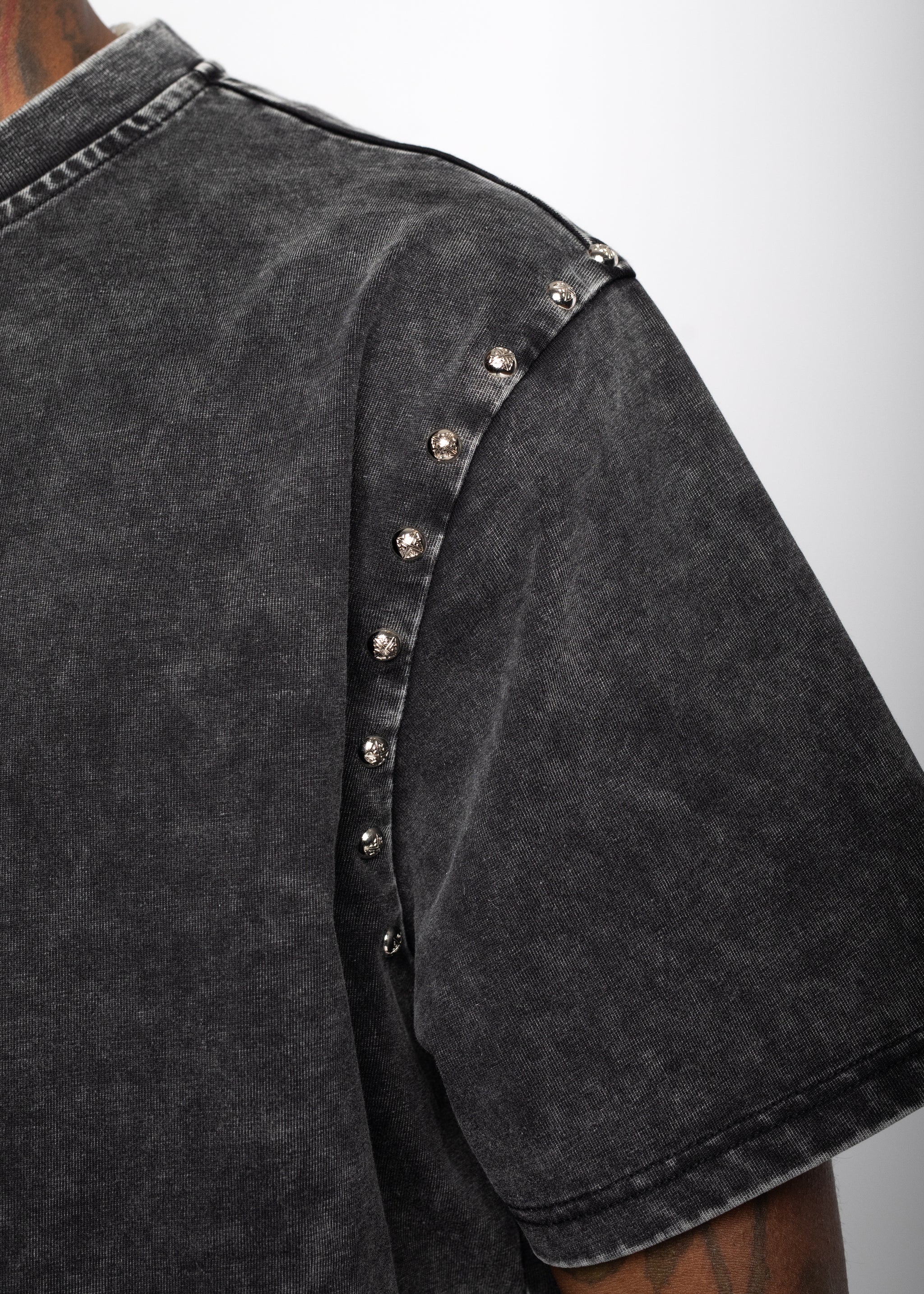 Stone Wash Rivets Tee V1