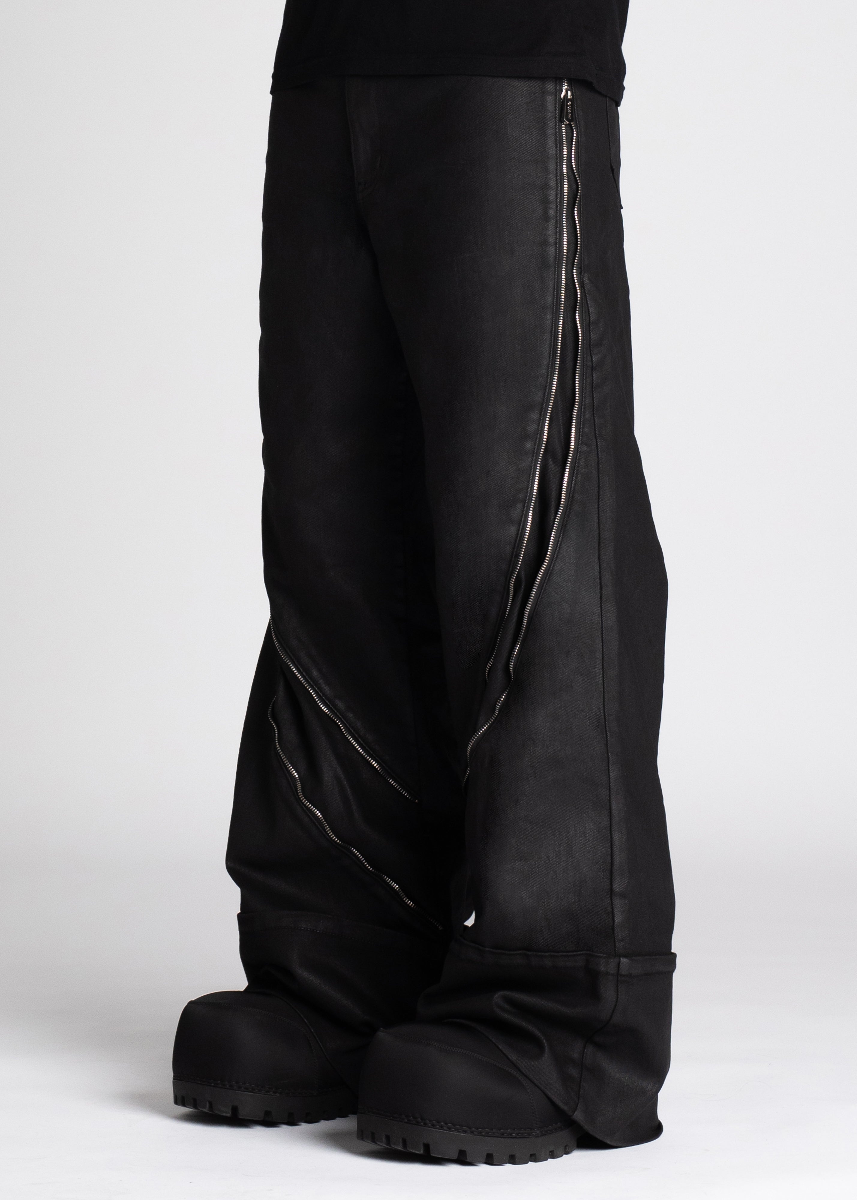 Obsidian Black Waxed Zipper Denim – Guapi Clothing