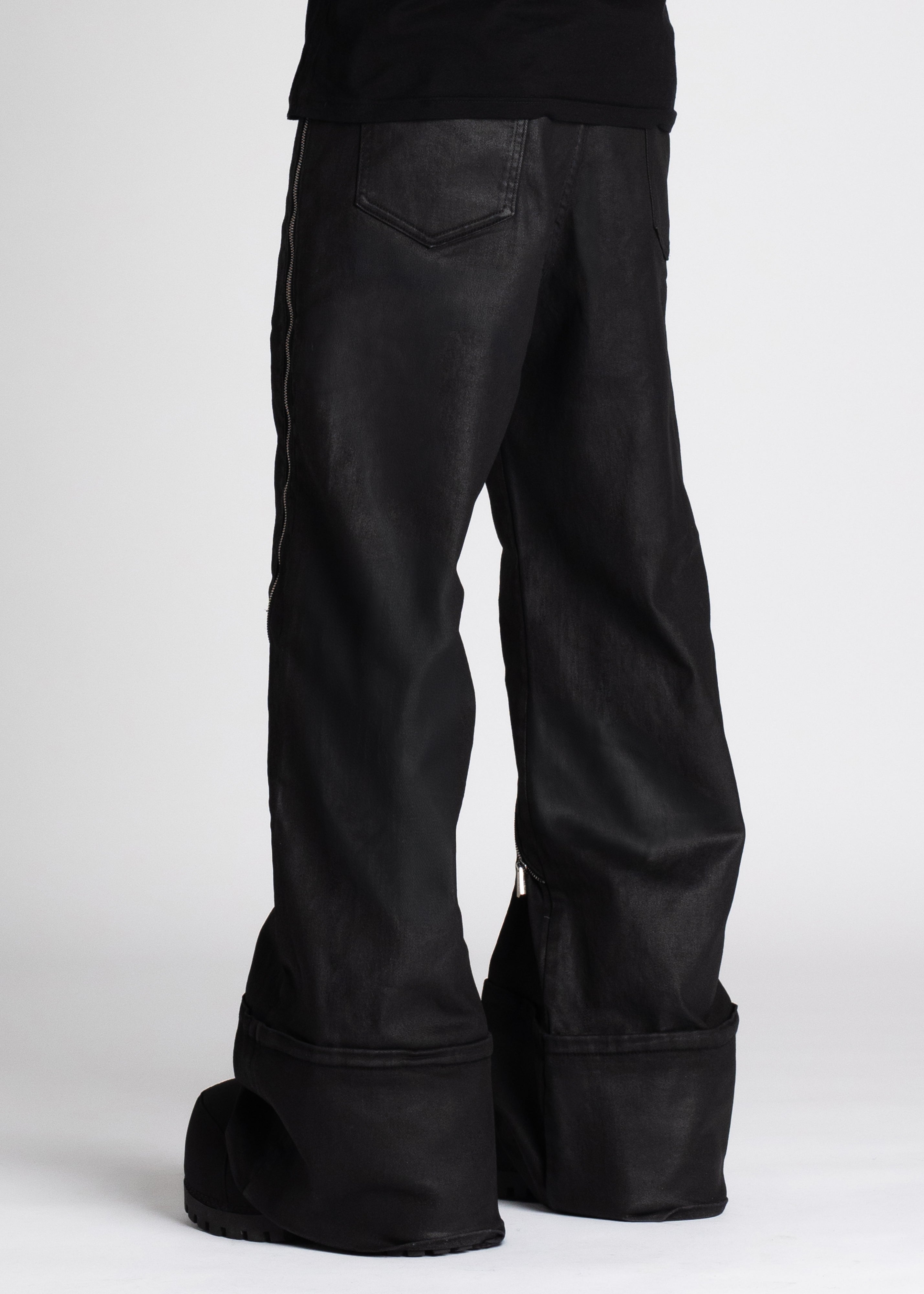 Obsidian Black Waxed Zipper Denim – Guapi Clothing