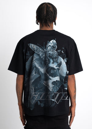<tc>バタフライTシャツ</tc>