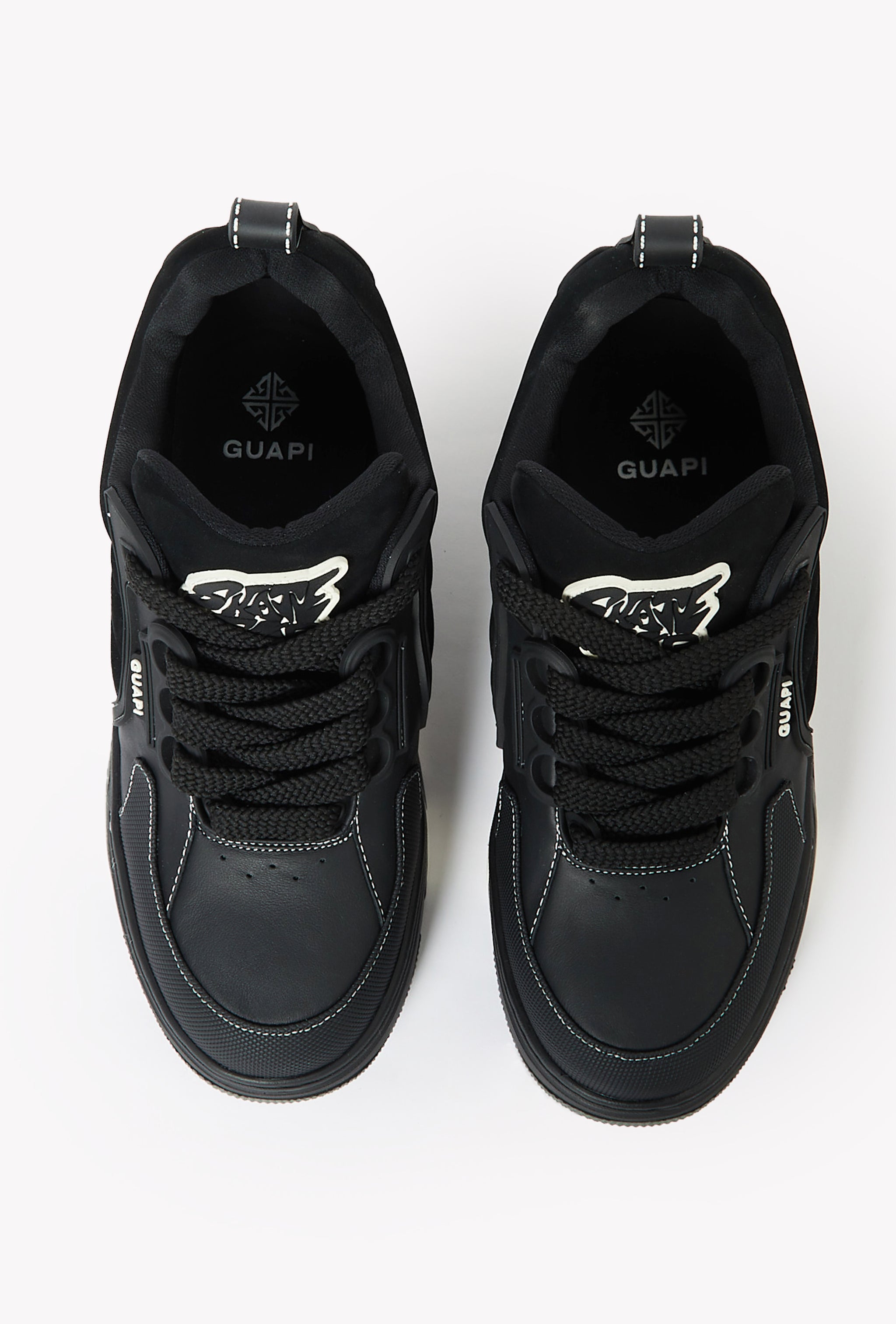 Obsidian Black Skate Star