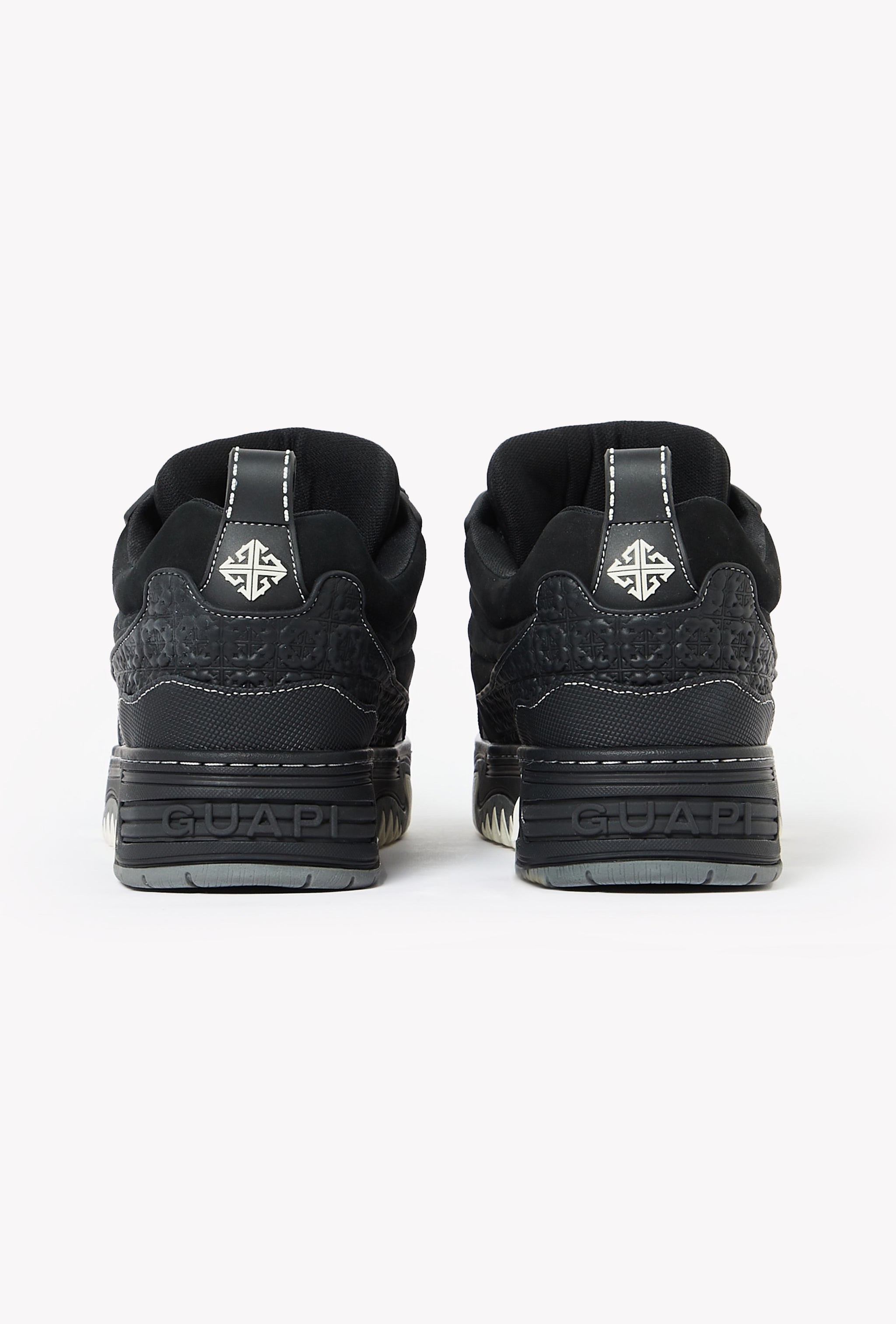 Obsidian Black Skate Star