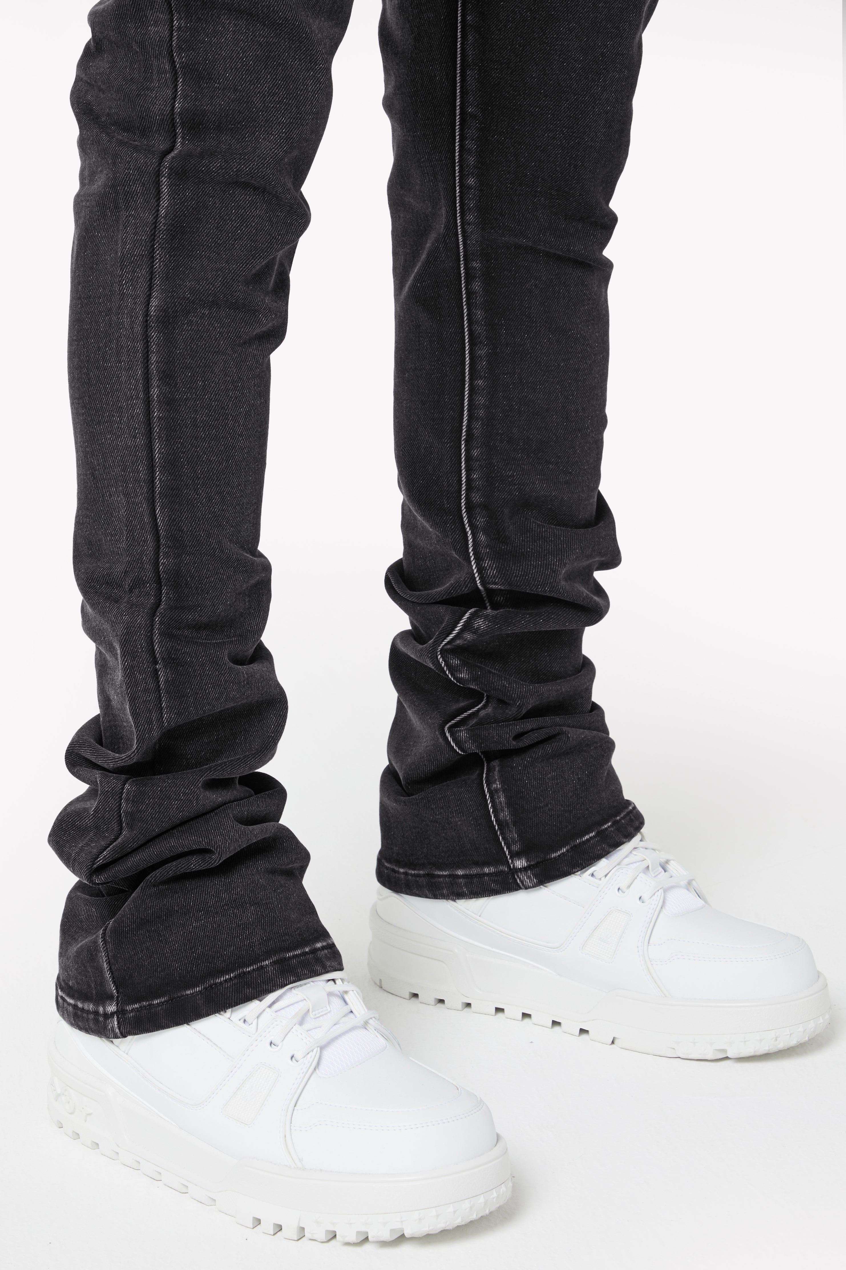 パンツ GUAPI IRON GREY DISTRESSED DENIM 30 Iron Grey Patch Denim – GUAPI CLOTHING FZ-LLC