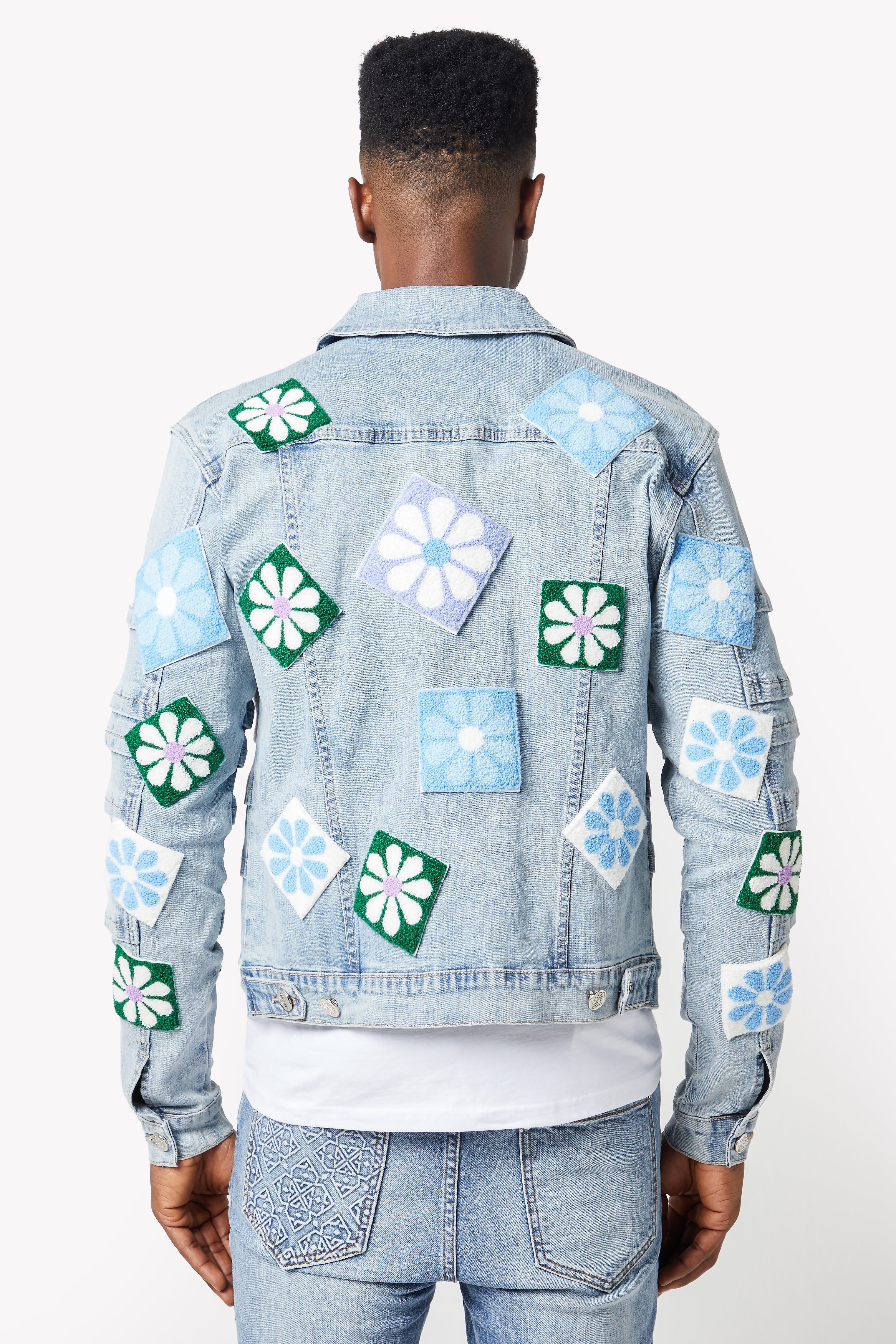 アクアブルーフラワーデニムジャケット – GUAPI CLOTHING FZ-LLC