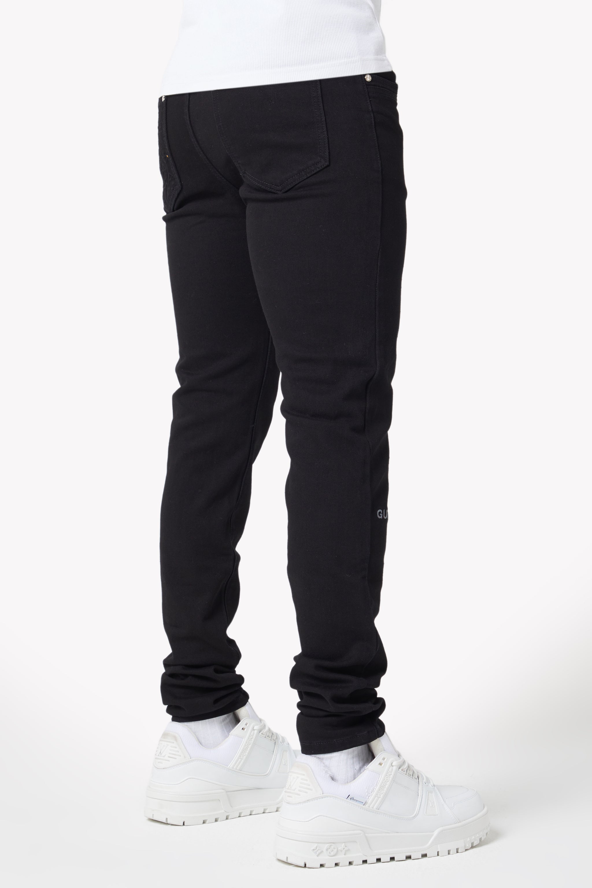 Obsidian Black Basics Regular Denim