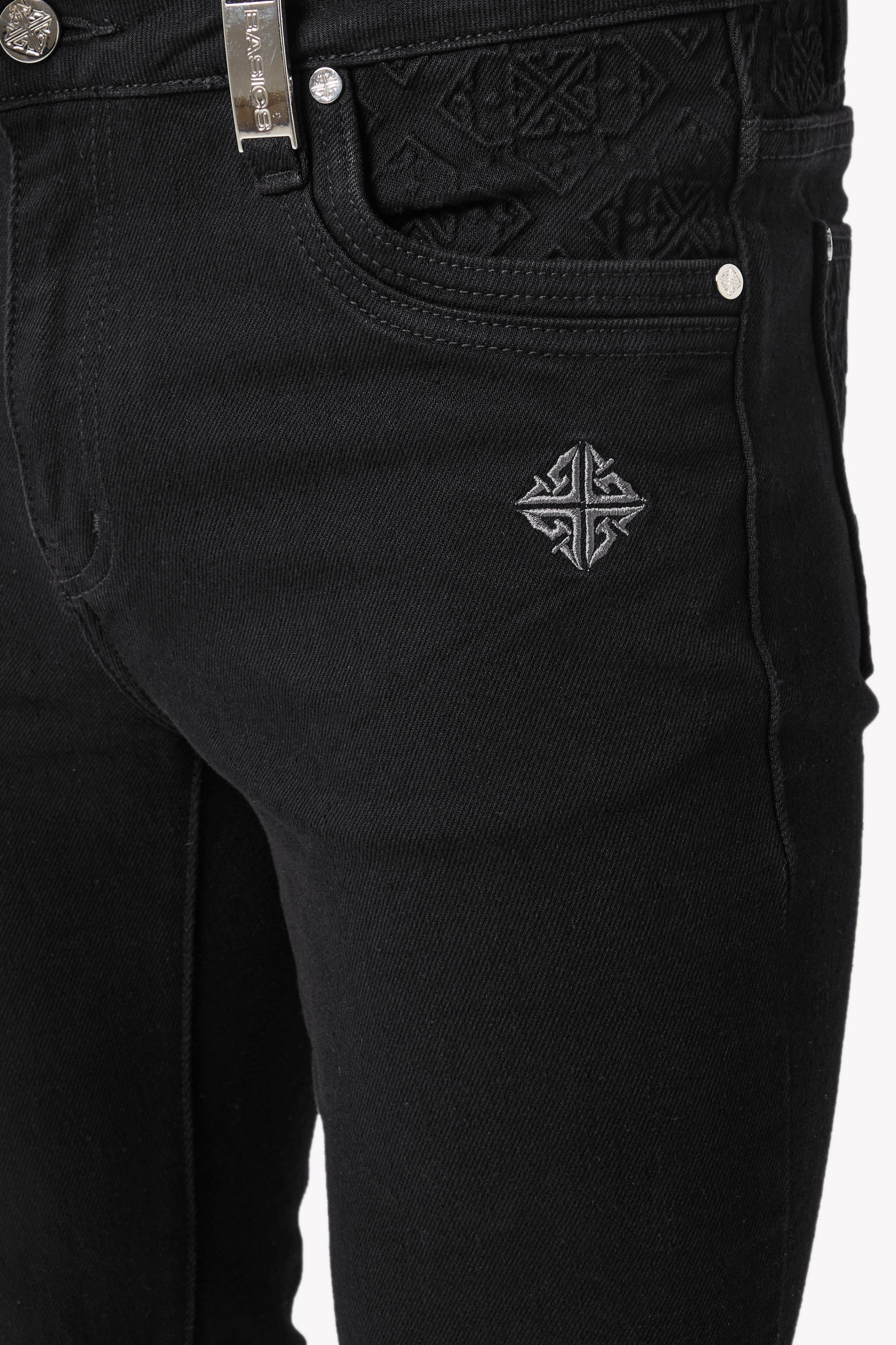 Obsidian Black Basics Regular Denim