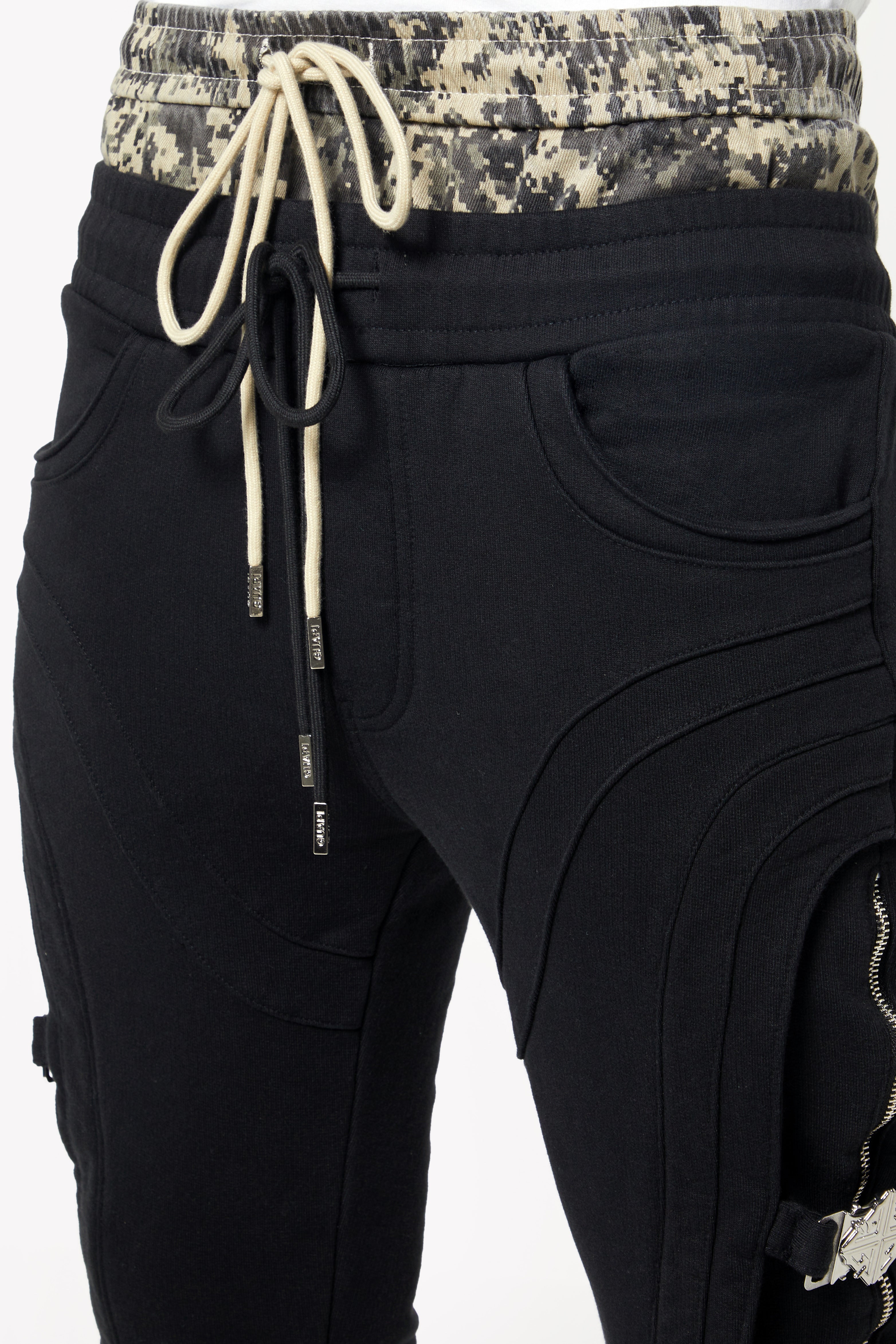 Obsidian Black Premium Sweat Pants – GUAPI CLOTHING FZ-LLC