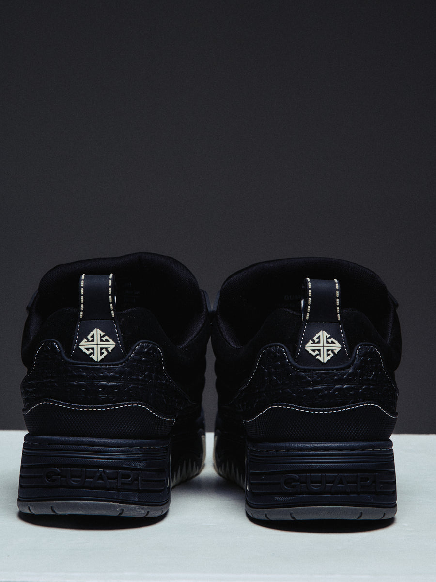 Obsidian Black Skate Star