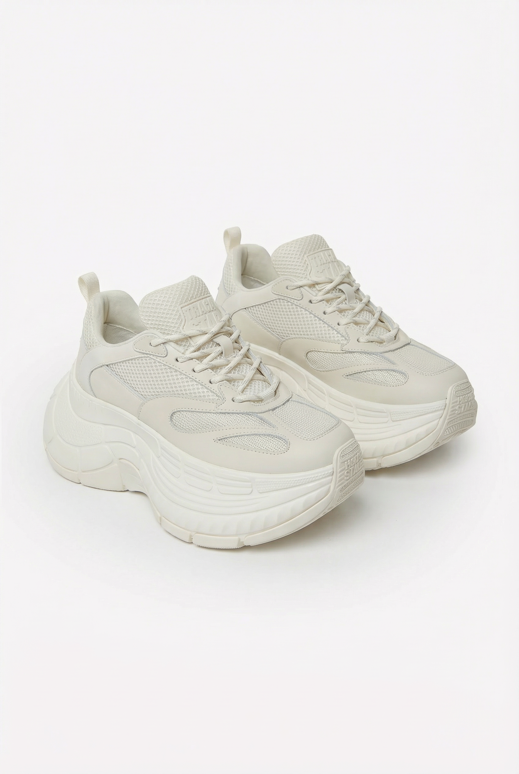 クリームトラックスター