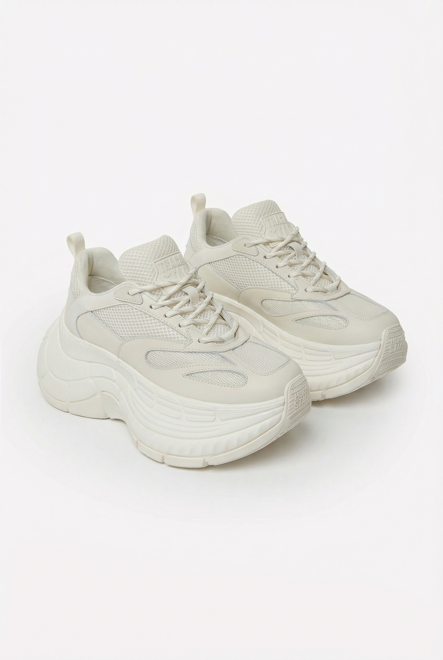 クリームトラックスター